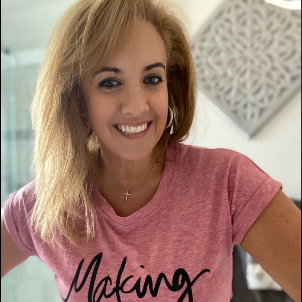Meet your Posher, Christina